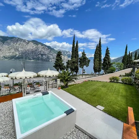 Oasi Hotel 3*