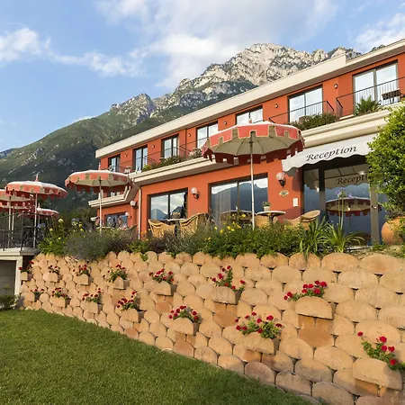 מלון Oasi מאלצ'סינה