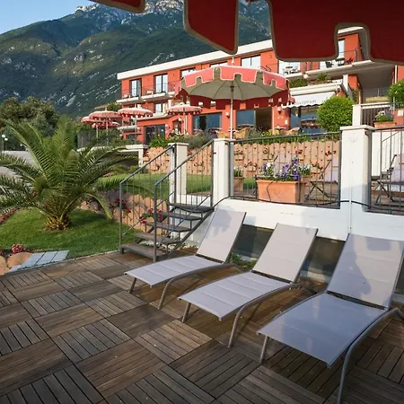 Oasi 3* Malcesine