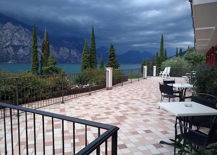 Oasi 3* Malcesine