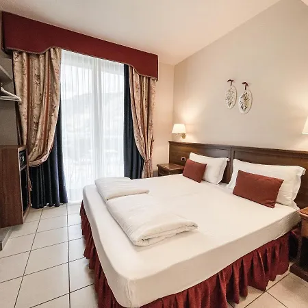 Oasi 3* Malcesine