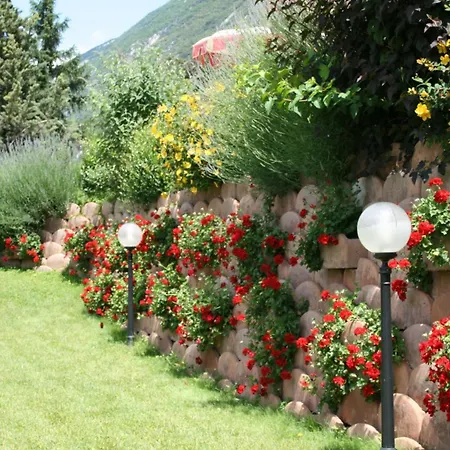 Hotel Oasi 3*