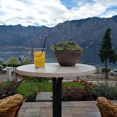Oasi Hotel 3*