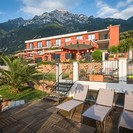 Hotel Oasi